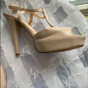 Guess hi heels nude strapey sandals